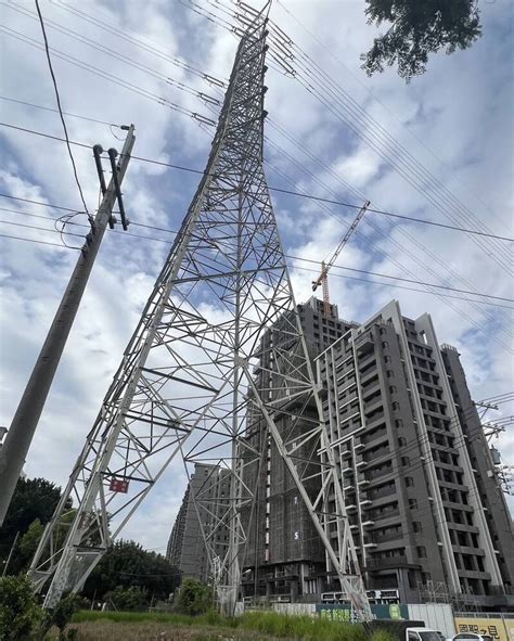 住家附近有高壓電塔|高壓電塔